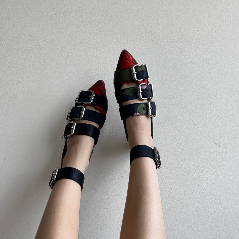 Buckle ballet flats